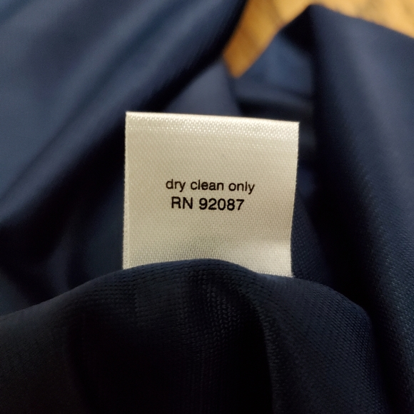 One shoulder dress. Large. - Picture 10 of 10